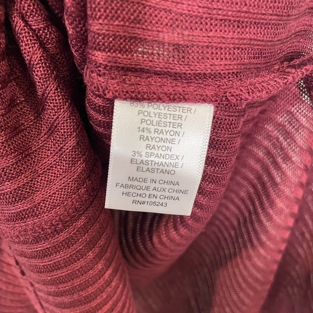 Bobeau Maroon Ribbed Tunic - Picture 6 of 6
